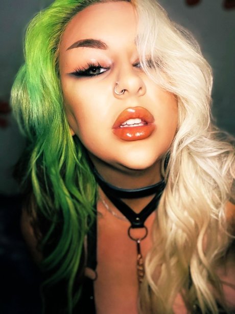 Irish Fox model beautiful archive