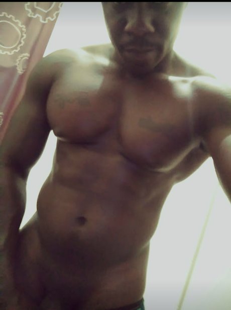 Blackking star nude galleries