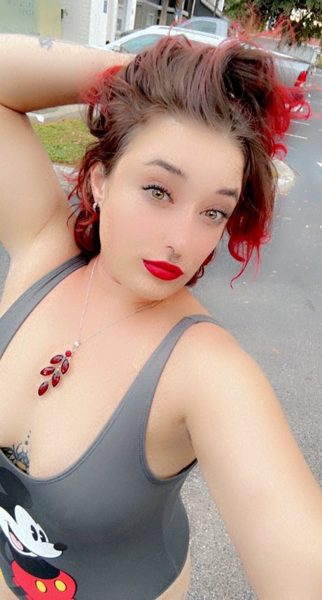 NaughtyKnickerx hd actress images