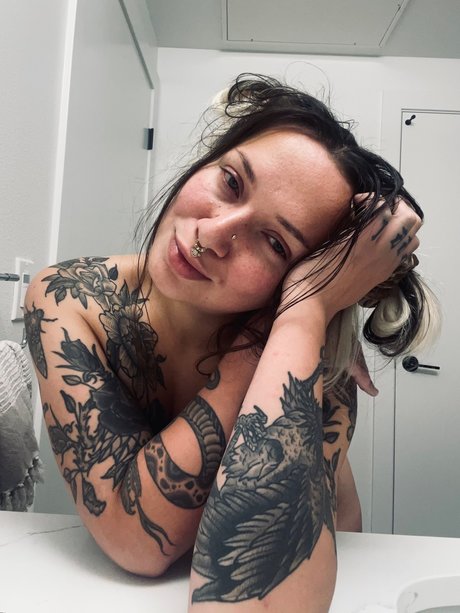 Cruella Debauchery star sex images