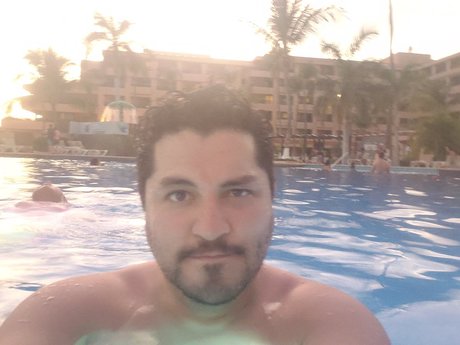 Cemexonly model best pic