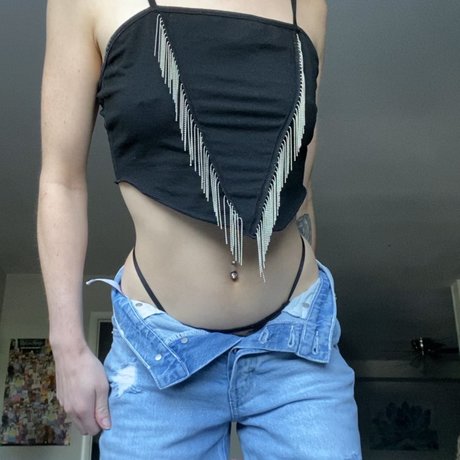 Blair Hadid model pretty gallery