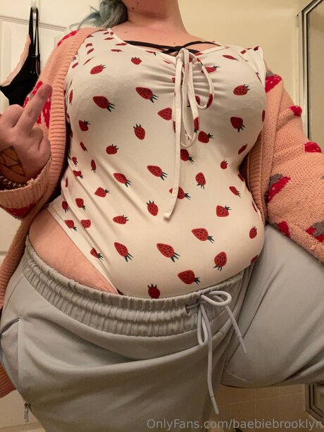 Brooklyn Baebie star hot pictures