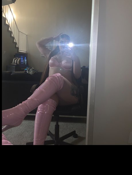 BharlenaBharbie hd actress photo