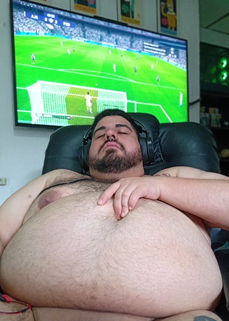 Big Bear Pato actress pics