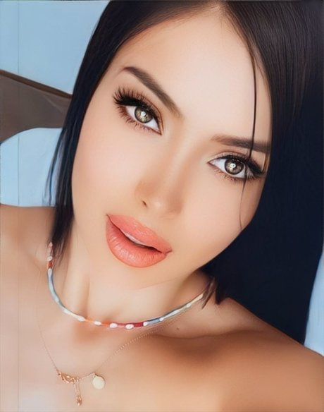 Angie Galvis star high quality photos