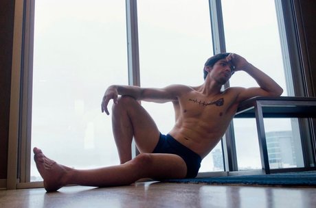 Nestor Frias model sexy picture