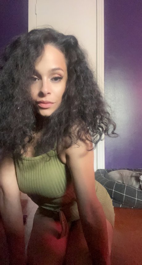 NellyGetsNaked nude pornstar images