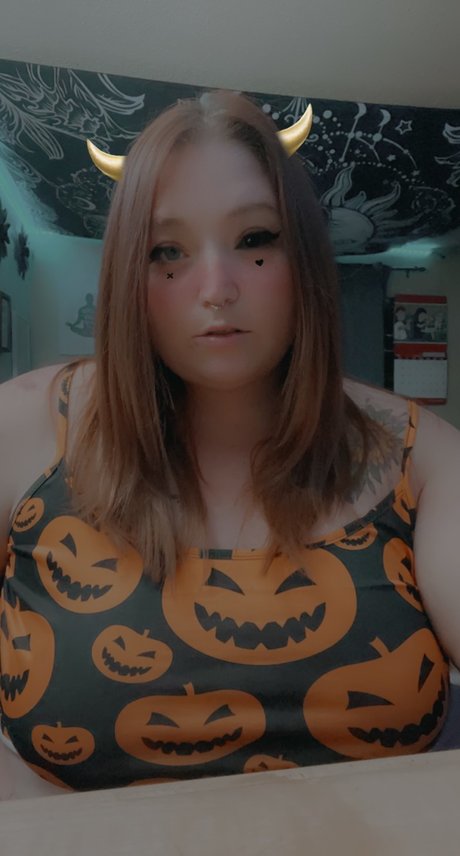 Nella Smiles pornstar exclusive pic