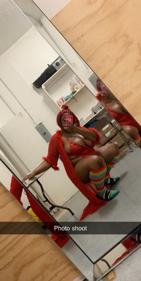 ThrOATasarus model sex galleries