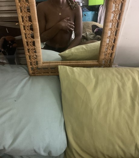 Moeee pornstar hot gallery