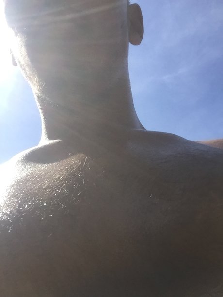 Interracialchocolate naked star pic