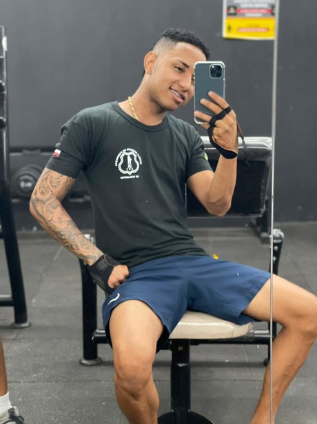 Douglas E_ top model images