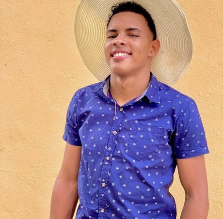 Joel L pez erotic pornstar pics