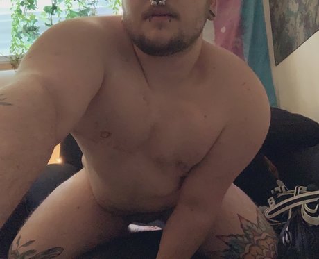 Caine hd pornstar img