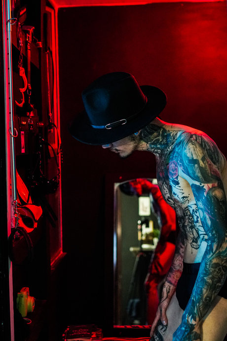 Cristian Dom star art gallery