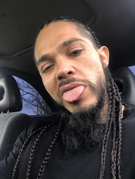 Cali Made pornographic model photo