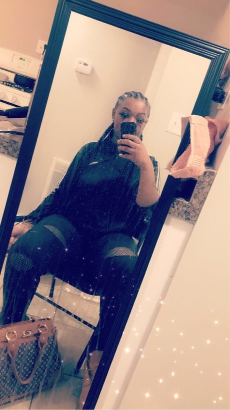 Creamyy Kai_ star pic