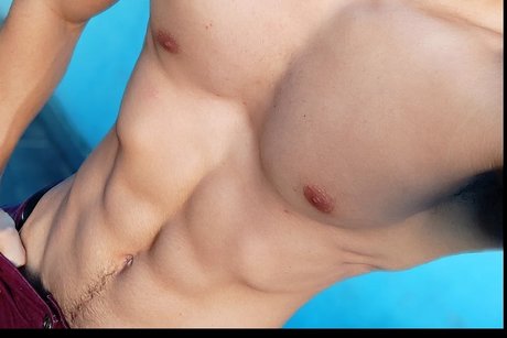 zHenrique Bravo model porn gallery