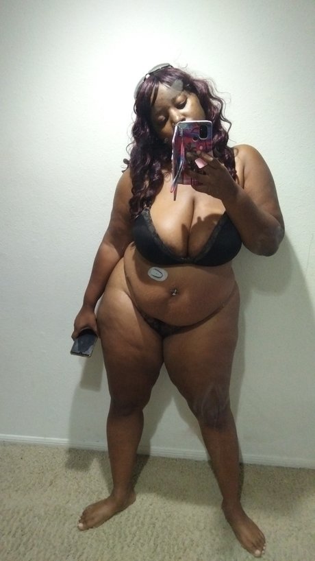 NICOLE THOMAS star adult img