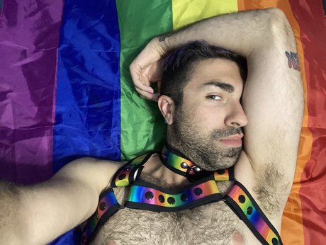 Nicolas George model xxx photos