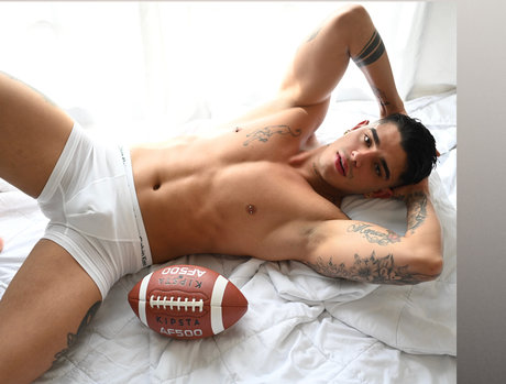 Nico Gonzalez perfect model pic