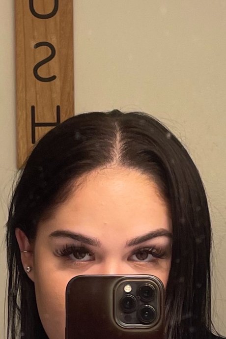 nicki nude star picture