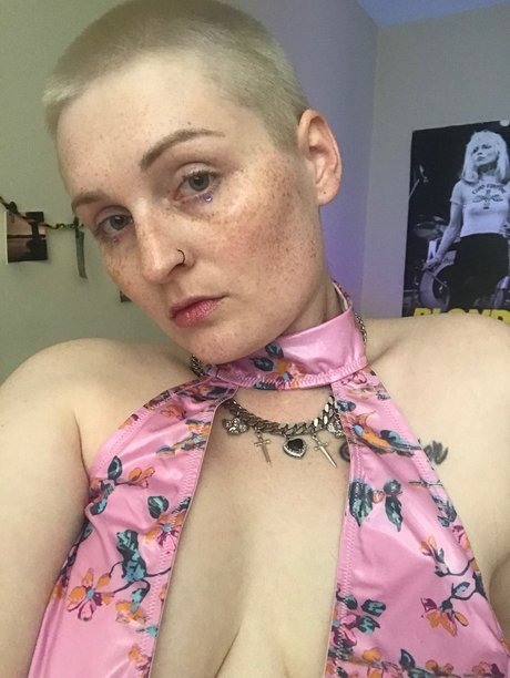 Nicki brand star top galleries