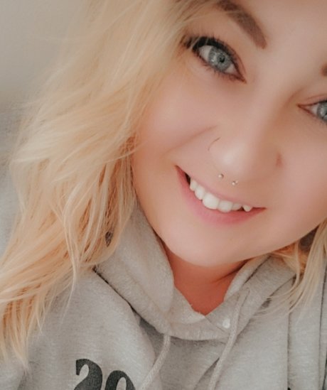 Nichole Clark pretty model galleries