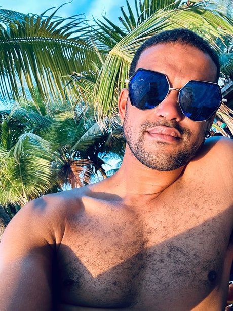 NextTopThrottle xxx star img