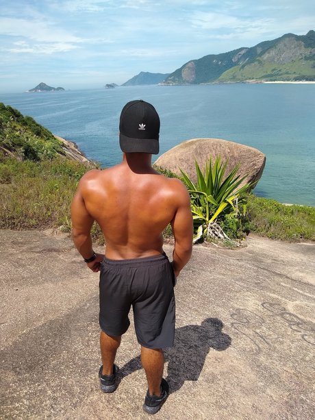 Neto erotic pornstar pics