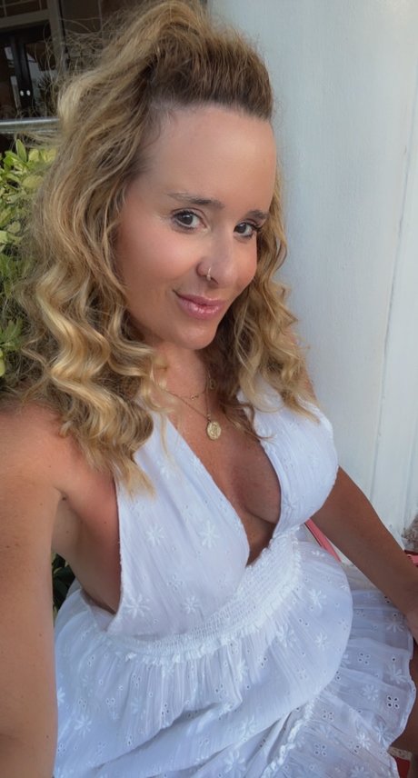 Bethaneebabe nice model pic