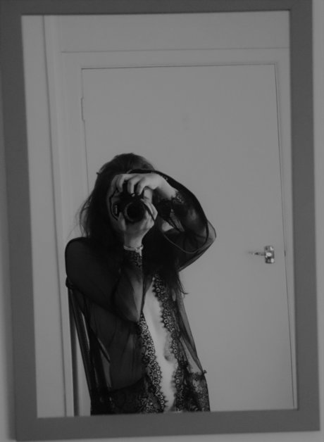 Angel Gabrielle nude star img