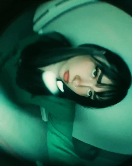 Alana Saint star pornographic pictures