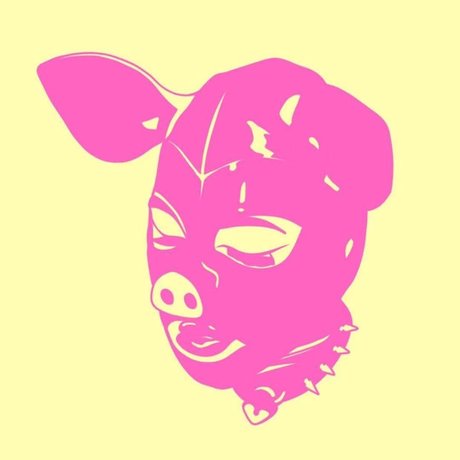 Bambi Venison erotic pornstar image