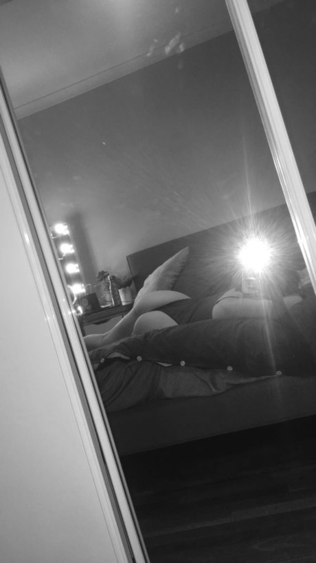 scorpio slut model sexy images