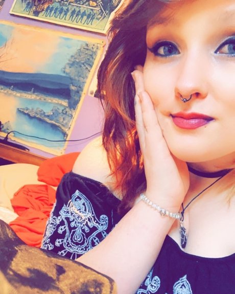 NikkiShay perfect star pic