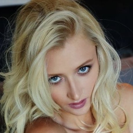 Nika N naked star images