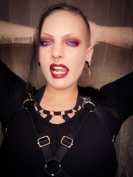 Night Satellite naked pornstar gallery