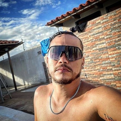 Juan Enrique Salazar exclusive model pics