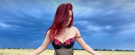 Eva Alter model perfect galleries