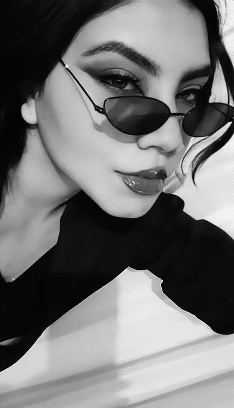 Steph Akabane sex star gallery