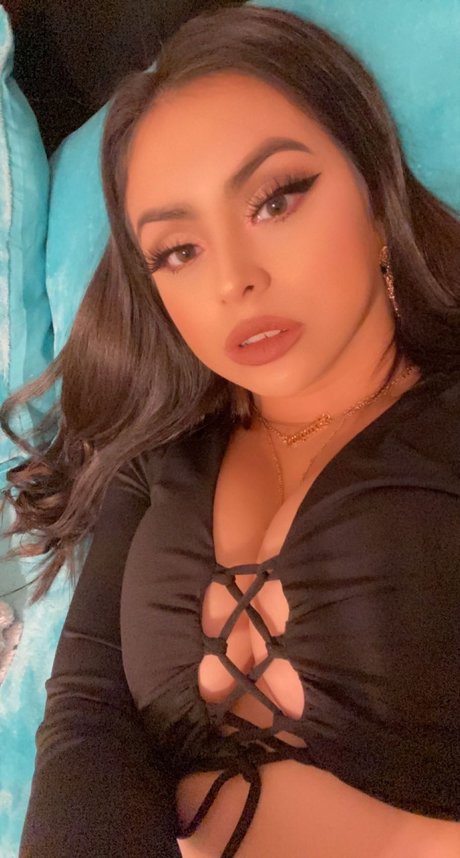 Nina Perez free actress pic