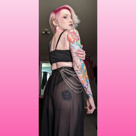 Autumn Corvid erotic model photos