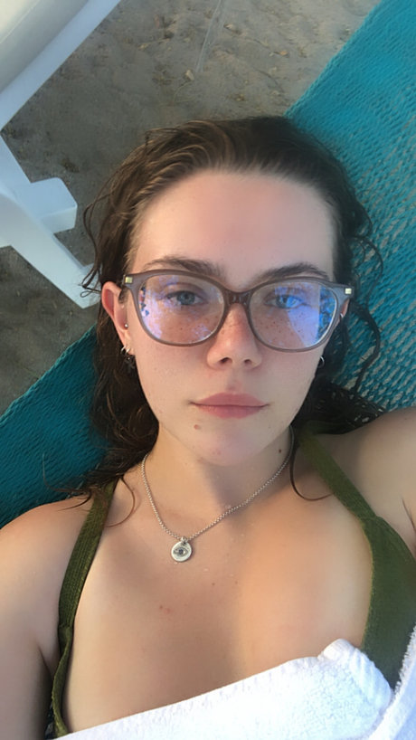 Nikki Tyler model pretty pics