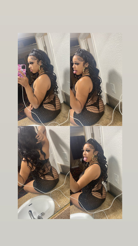 Sweettitss star best photos