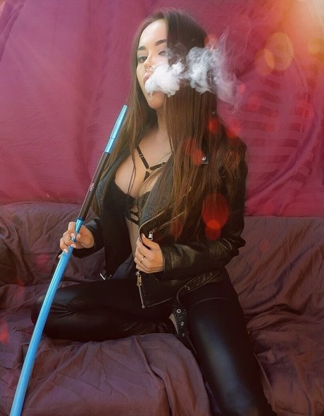 xlimonade model nude image