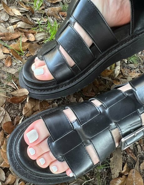 dezzydoefree xxx model archive