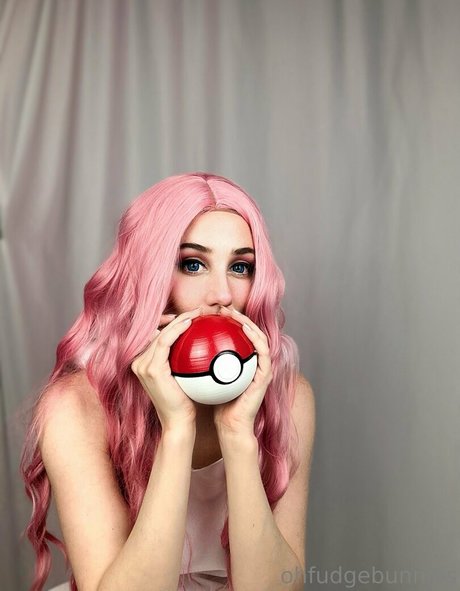 ofudgebunni model top photos