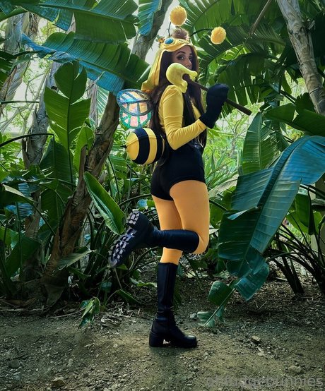 ofudgebunni top actress images